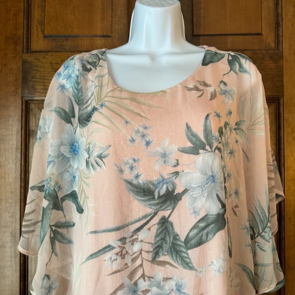 AGB Peach w/Flowers & Leaves Chiffon Overlay w/Attached Tank Medium - Picture 2 of 12